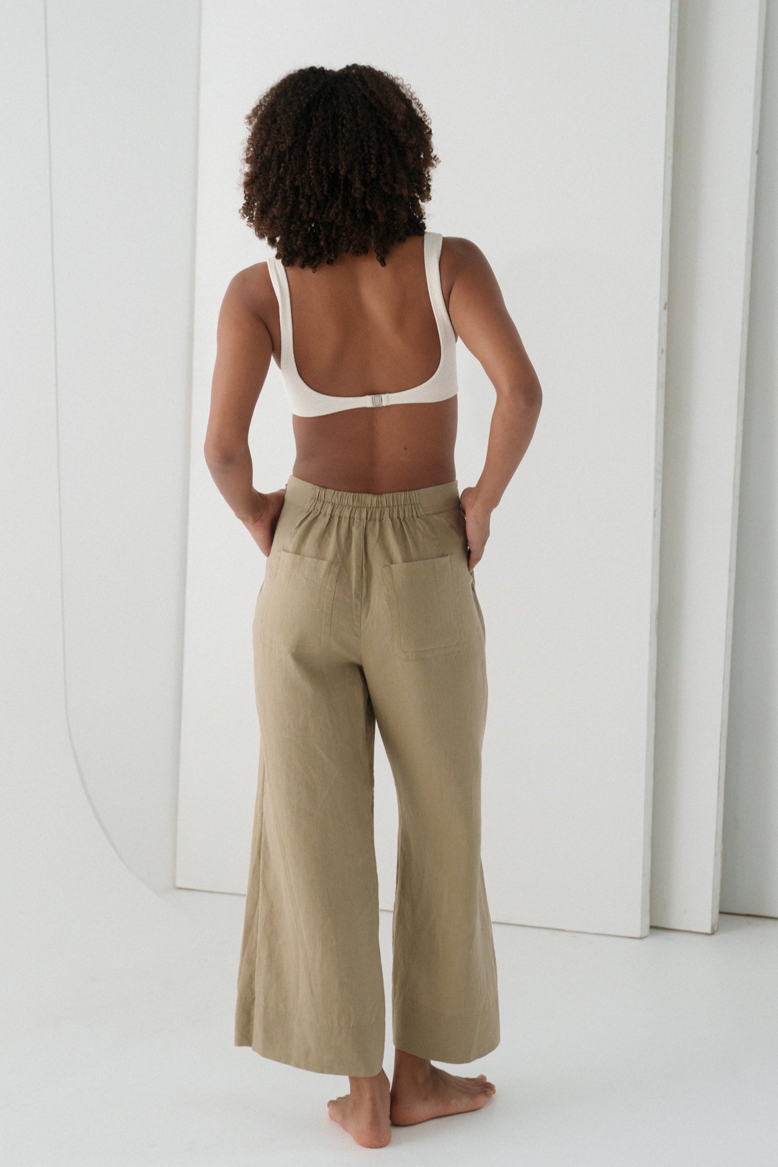 LILLY PILLY Ivy linen pants in Taupe