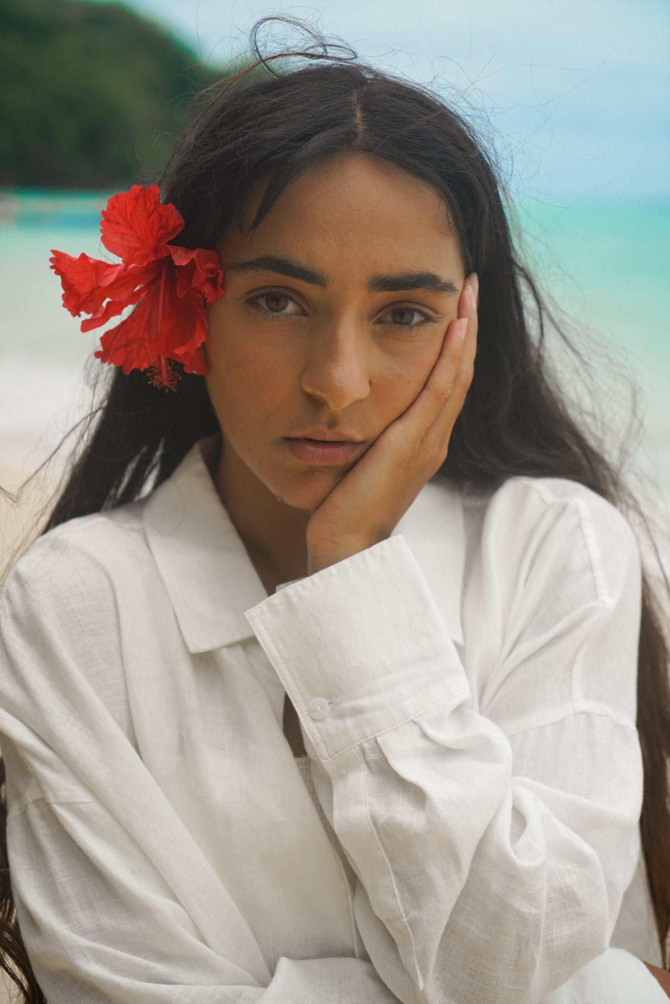 KIRRA IVORY LINEN SHIRT