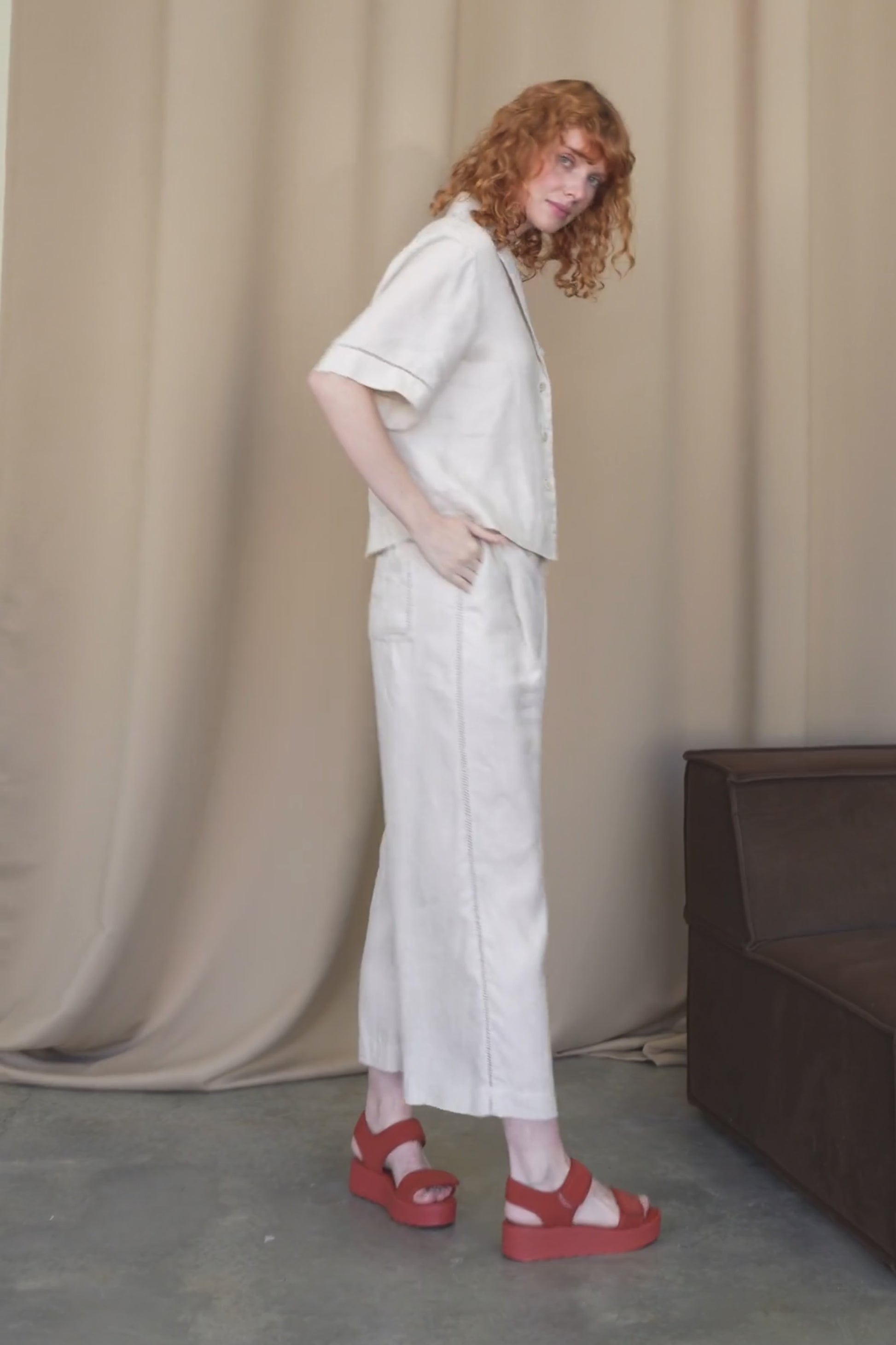 LILLY PILLY Rika linen pants in Chalk